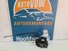 Volkswagen Caddy III (2KA,2KH,2CA,2CH) 2.0 SDI Door lock mechanism 2-door, right