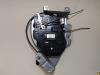 Volkswagen Caddy III (2KA,2KH,2CA,2CH) 2.0 SDI Minibus/van rear door lock mechanism