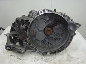 Getriebe van een Ford Mondeo IV 2.0 TDCi 140 16V 2011