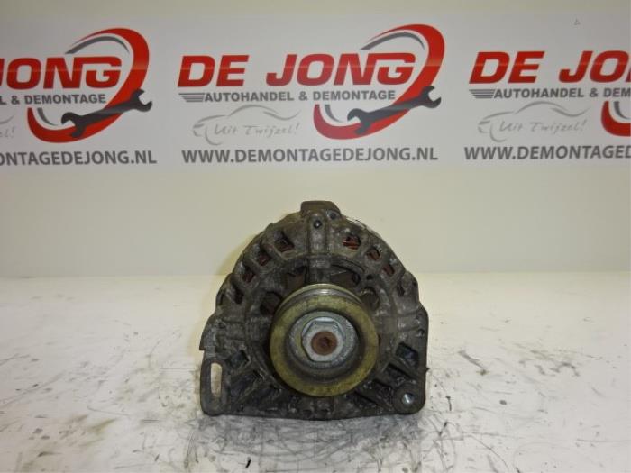 Begagnade Dynamo Renault Clio II (BB/CB) 1.2 16V Pris € 26,20 Marginaltabell erbjuds av Autodemontagebedrijf de Jong