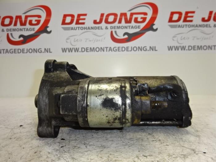 Starter from a Peugeot 807 2.0 HDi 16V 2005