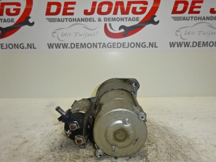 Starter from a SsangYong Rexton W 2.0 e-200 Xdi 16V 4WD 2013