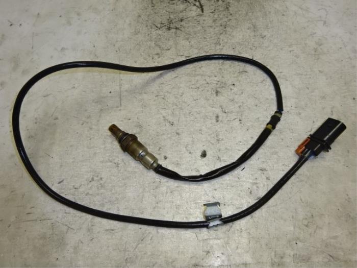 Usados Sonda Lambda Volkswagen Passat (3G2) 1.6 TDI 16V Precio € 7,99 Norma de margen ofrecido por Autodemontagebedrijf de Jong
