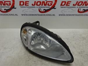 Used Headlight, right Chrysler PT Cruiser 1.6 16V Price € 49,99 Margin scheme offered by Autodemontagebedrijf de Jong