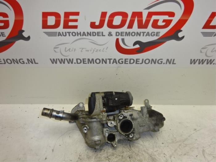 EGR valve from a Volvo V40 (MV) 1.6 D2 2013