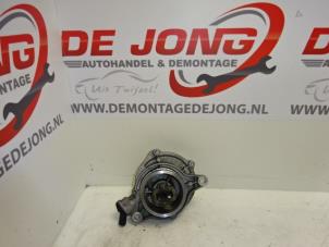 Used Vacuum pump (diesel) BMW 3 serie (E46/4) 320d 16V Price € 24,95 Margin scheme offered by Autodemontagebedrijf de Jong