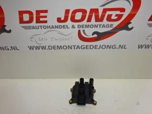 Używane Zestaw cewek zaplonowych Ford Focus 1 1.6 16V Cena € 35,00 Procedura marży oferowane przez Autodemontagebedrijf de Jong