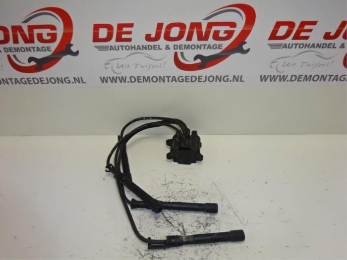 Usagé Bobine Renault Twingo (C06) 1.2 16V Prix € 14,95 Règlement à la marge proposé par Autodemontagebedrijf de Jong