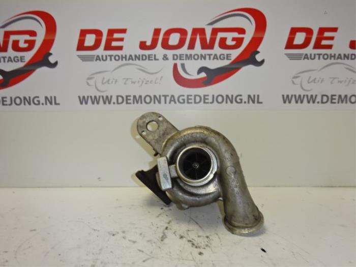 Usados Turbo Opel Astra G (F69) 2.0 Di 16V Precio € 90,00 Norma de margen ofrecido por Autodemontagebedrijf de Jong