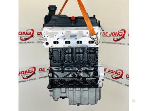 Inspektierte Motor Volkswagen Transporter T5 2.0 TDI DRF 4Motion Preis € 3.327,50 Mit Mehrwertsteuer angeboten von Autodemontagebedrijf de Jong