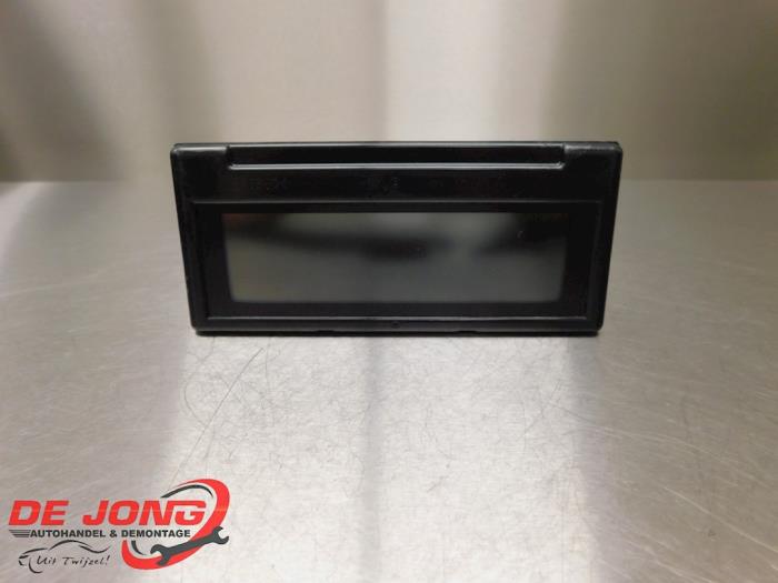 Begagnade Innerdisplay Volvo C30 (EK/MK) 1.6 D2 16V Pris € 24,95 Marginaltabell erbjuds av Autodemontagebedrijf de Jong