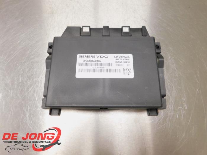 Used Automatic gearbox computer Chrysler 300 C 3.5 V6 24V Price € 125,00 Margin scheme offered by Autodemontagebedrijf de Jong