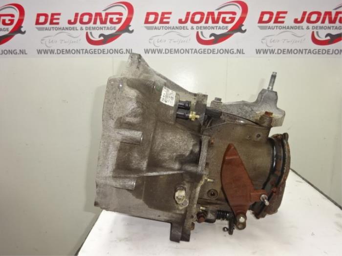 Usagé Boîte de vitesse Ford Fiesta 5 (JD/JH) 1.25 16V Prix € 125,00 Règlement à la marge proposé par Autodemontagebedrijf de Jong