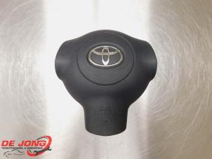 Usagé Airbag gauche (volant) Toyota RAV4 (A2) 2.0 16V VVT-i 4x4 Prix € 44,95 Règlement à la marge proposé par Autodemontagebedrijf de Jong