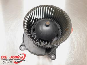 Used Heating and ventilation fan motor Chrysler PT Cruiser 2.2 CRD 16V Price € 29,00 Margin scheme offered by Autodemontagebedrijf de Jong