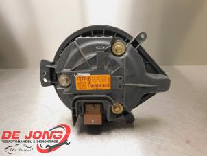 Used Heating and ventilation fan motor Audi A4 Avant (B7) 2.0 TDI 16V Price € 19,90 Margin scheme offered by Autodemontagebedrijf de Jong
