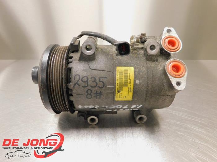Gebrauchte Klimapumpe Ford Fiesta 5 (JD/JH) 1.6 TDCi 16V Van Preis € 28,99 Margenregelung angeboten von Autodemontagebedrijf de Jong