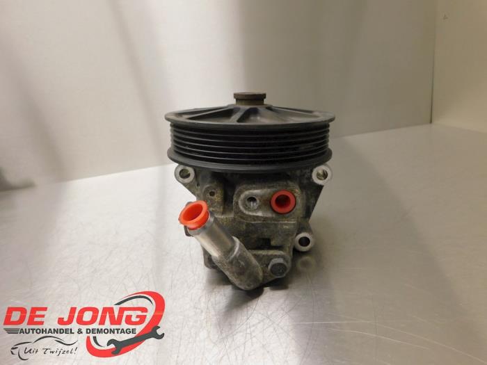 Used Power steering pump Ford Mondeo IV 2.0 TDCi 140 16V Price € 64,99 Margin scheme offered by Autodemontagebedrijf de Jong