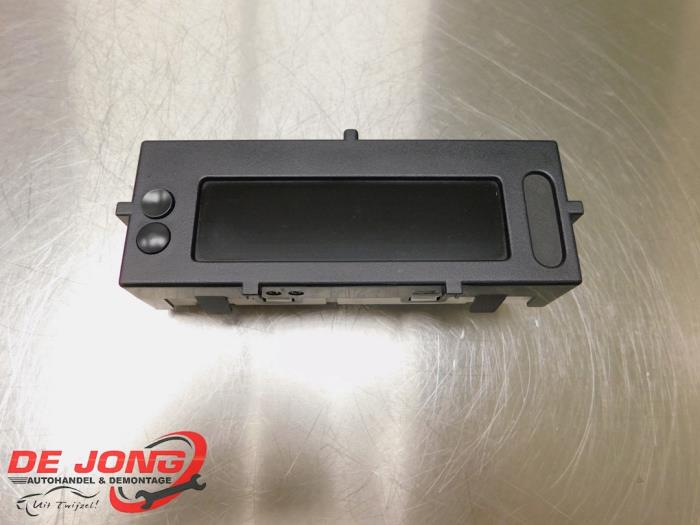 Begagnade Innerdisplay Renault Kangoo Express (FW) 1.5 dCi 105 Pris € 17,99 Marginaltabell erbjuds av Autodemontagebedrijf de Jong