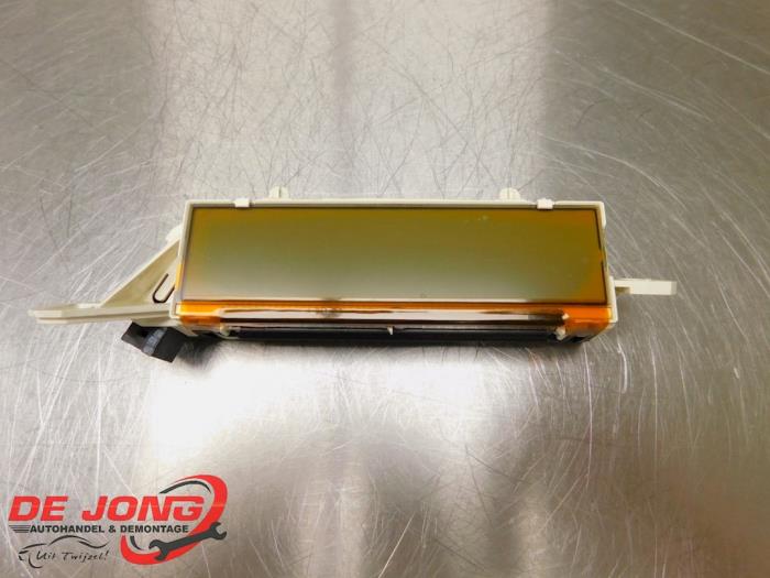Begagnade Innerdisplay Citroen C4 Coupé (LA) 1.6 HDi 16V 110 Pris € 19,99 Marginaltabell erbjuds av Autodemontagebedrijf de Jong