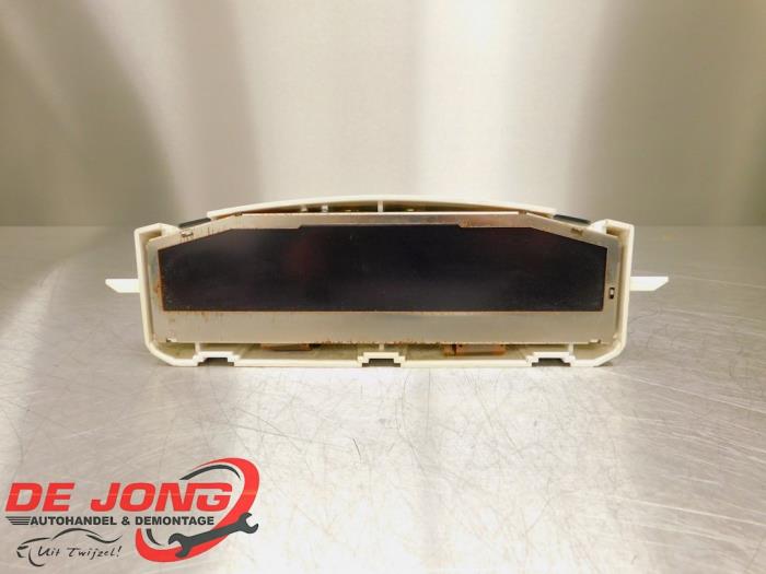 Begagnade Innerdisplay Saab 9-3 II Sport Sedan (YS3F) 2.2 TiD 16V Pris € 24,99 Marginaltabell erbjuds av Autodemontagebedrijf de Jong