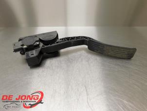 Used Accelerator pedal Ssang Yong Rexton 2.7 Xdi RX270 XVT 16V Price € 24,99 Margin scheme offered by Autodemontagebedrijf de Jong