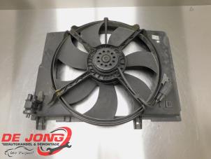 Used Cooling fans Mercedes C (W202) 2.2 C-220 CDI 16V Price € 78,70 Margin scheme offered by Autodemontagebedrijf de Jong
