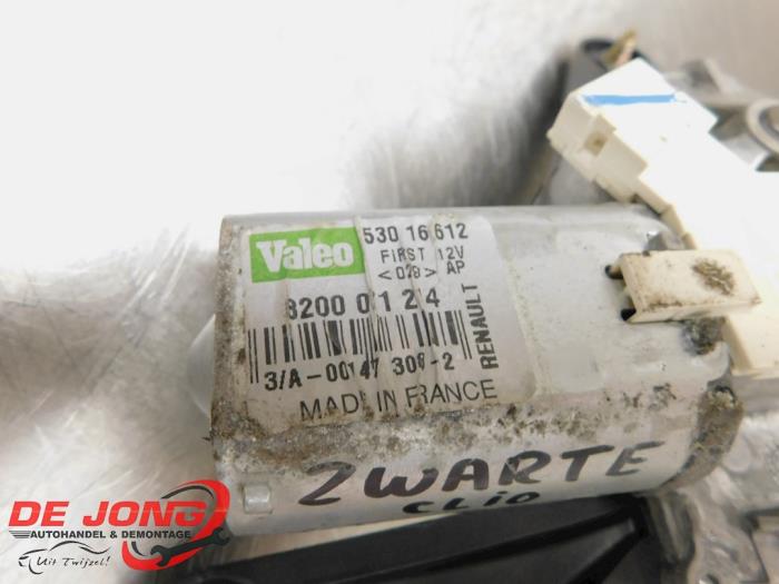 Rear wiper motor Renault Clio II 1.4 16V 53016612 VALEO
