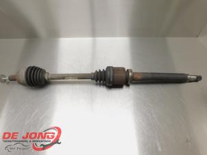 Used Front drive shaft, right Ford Mondeo IV Wagon 2.0 TDCi 130 16V Price € 39,99 Margin scheme offered by Autodemontagebedrijf de Jong