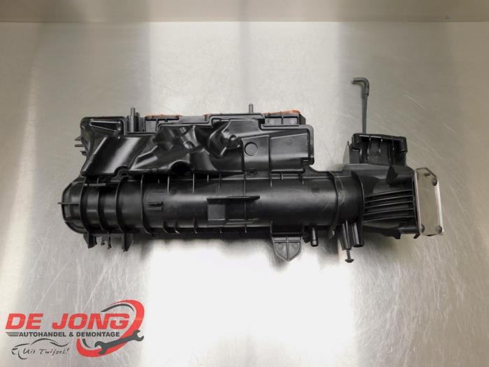 Begagnade Insugsrör Mercedes A (W176) 1.6 A-180 16V Pris € 39,99 Marginaltabell erbjuds av Autodemontagebedrijf de Jong
