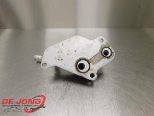 Usados Refrigerador de aceite Opel Astra J GTC (PD2/PF2) 2.0 16V Turbo OPC Precio € 40,65 Norma de margen ofrecido por Autodemontagebedrijf de Jong