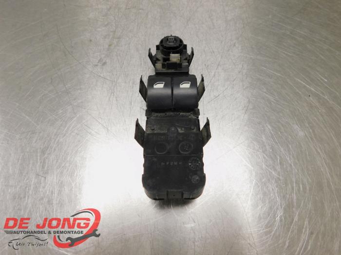 Usados Interruptor combinado de ventanillas Citroen Jumpy (G9) 2.0 HDI 120 16V Precio € 49,00 Norma de margen ofrecido por Autodemontagebedrijf de Jong