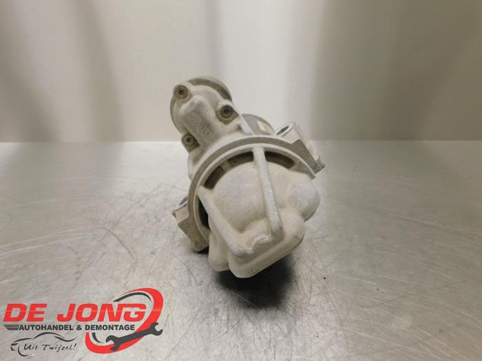 Begagnade Startmotor Ford Transit Custom 2.2 TDCi 16V FWD Pris € 47,13 Inklusive moms erbjuds av Autodemontagebedrijf de Jong
