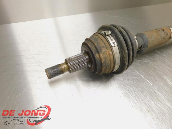 Front drive shaft, right from a Seat Leon (1M1) 1.6 2000