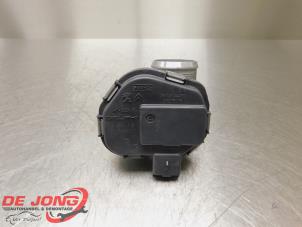 Used Throttle body Volvo V60 I (FW/GW) 1.6 DRIVe Price € 12,99 Margin scheme offered by Autodemontagebedrijf de Jong