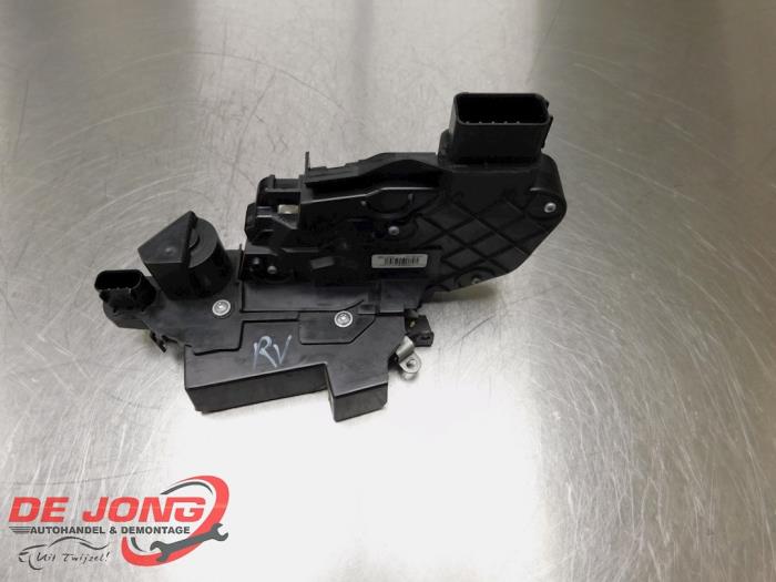 Volvo XC60 Front door lock mechanisms 4-door, right stock