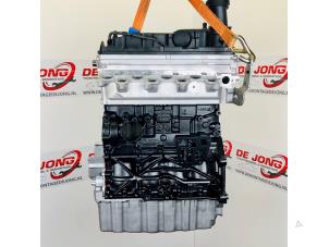 Inspektierte Motor Volkswagen Transporter T5 2.0 BiTDI DRF Preis € 3.327,50 Mit Mehrwertsteuer angeboten von Autodemontagebedrijf de Jong