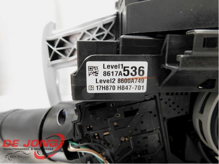 Interruptor combinado columna de dirección de un Mitsubishi Outlander (GF/GG) 2.0 16V PHEV 4x4 2017