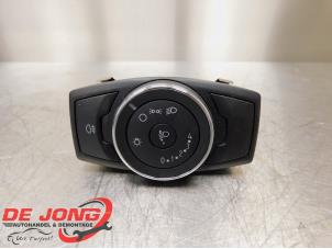 Usados Interruptor de luz Ford Transit 2.0 TDCi 16V Eco Blue 105 RWD Precio € 18,14 IVA incluido ofrecido por Autodemontagebedrijf de Jong
