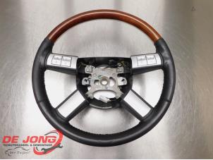 Used Steering wheel Chrysler 300 C Touring 3.0 CRD 24V Price € 65,95 Margin scheme offered by Autodemontagebedrijf de Jong