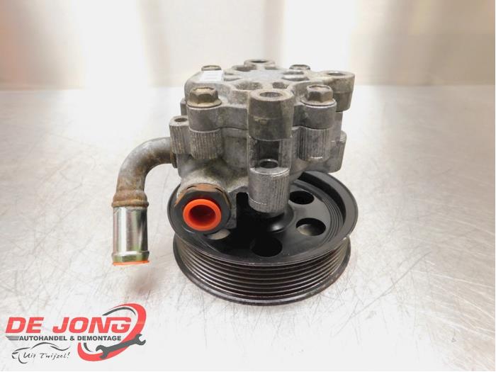 Usagé Pompe de direction Chrysler 300 C Touring 3.0 CRD 24V Prix € 99,99 Règlement à la marge proposé par Autodemontagebedrijf de Jong