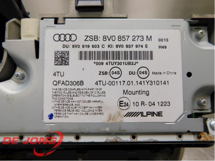 Wyswietlacz nawigacji z Audi A3 Sportback (8VA/8VF) 1.6 TDI 16V 2014
