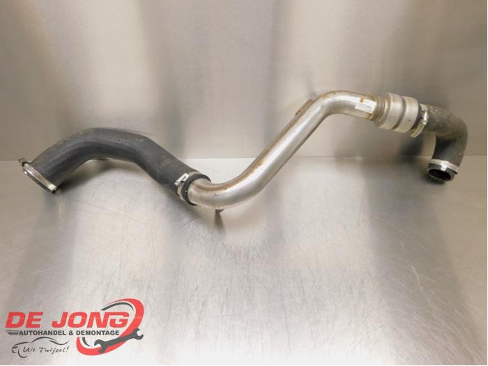 Gebrauchte Intercooler Rohr Ford Focus 3 2.0 ST EcoBoost 16V Preis € 175,00 Margenregelung angeboten von Autodemontagebedrijf de Jong