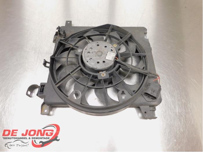 Używane Wentylator Opel Astra H SW (L35) 1.7 CDTi 16V Cena € 14,99 Procedura marży oferowane przez Autodemontagebedrijf de Jong