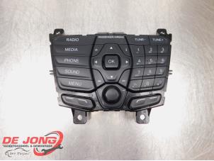Used Radio control panel Ford Tourneo Custom 2.0 TDCi 16V Eco Blue 130 Price € 58,08 Inclusive VAT offered by Autodemontagebedrijf de Jong