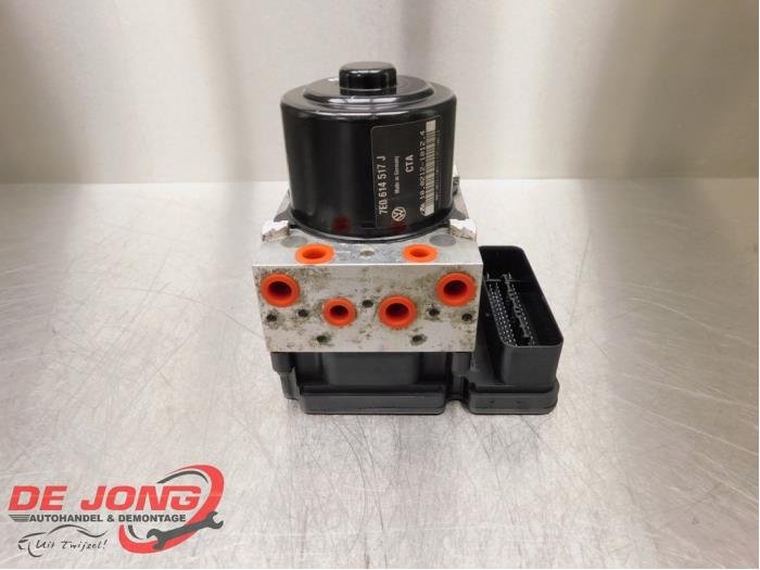 Usagé Bloc ABS Volkswagen Transporter T5 2.0 TDI DRF Prix € 272,24 Prix TTC proposé par Autodemontagebedrijf de Jong