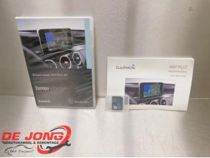 Used SD navigation card Mercedes E (W213) E-220d 2.0 Turbo 16V Price € 35,00 Margin scheme offered by Autodemontagebedrijf de Jong