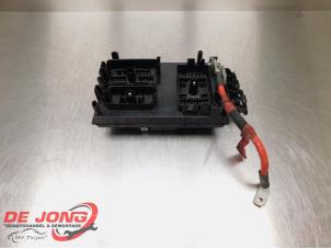 Begagnade Säkringsbox Opel Zafira Tourer (P12) 2.0 CDTI 16V 165 Ecotec Pris € 99,99 Marginaltabell erbjuds av Autodemontagebedrijf de Jong