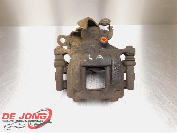 Gebrauchte Bremszange links hinten Ford Transit Custom 2.2 TDCi 16V FWD Preis € 48,39 Mit Mehrwertsteuer angeboten von Autodemontagebedrijf de Jong