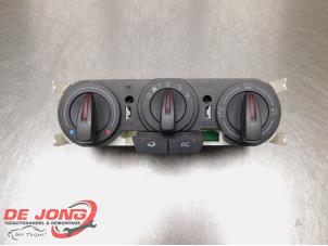 Usados Panel de control de calefacción Seat Ibiza ST (6J8) 1.2 TDI Ecomotive Precio € 13,99 Norma de margen ofrecido por Autodemontagebedrijf de Jong